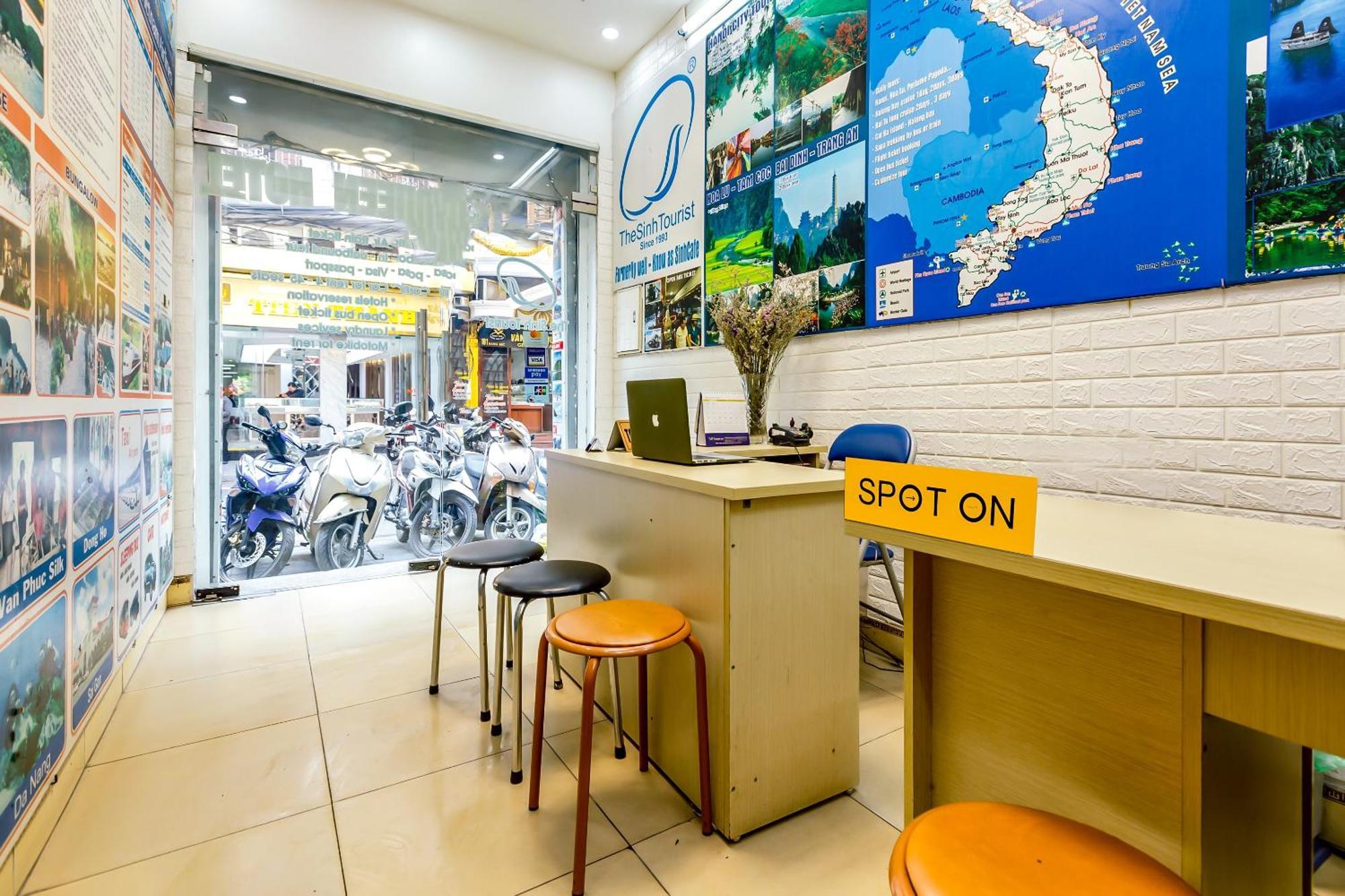 Oyo 604 Queen Hotel Spot-On Hanoi Kültér fotó